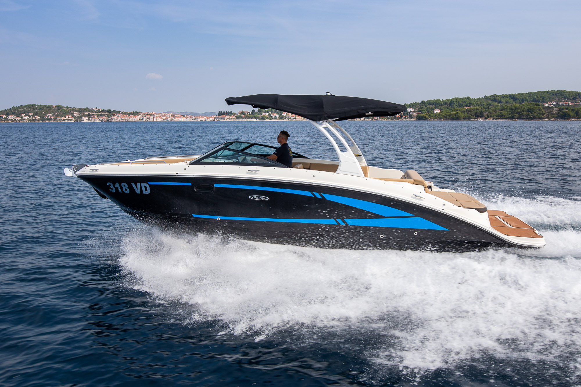 Sea Ray SDX 270